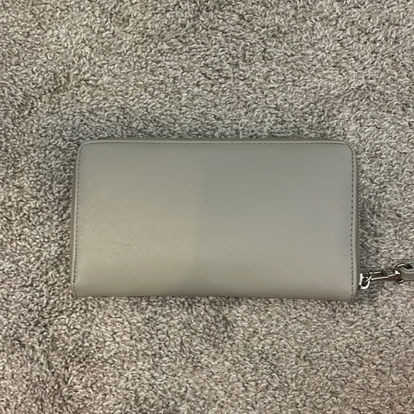 Steve Madden Wristlet - Picture 2 of 6